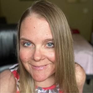 Meet your Posher, Tina